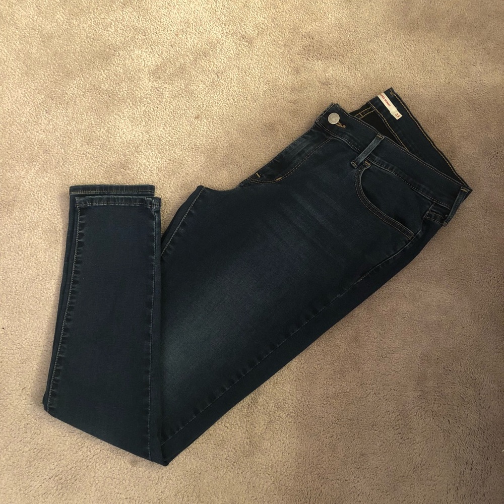 Levi W33 L30 skinny jeans